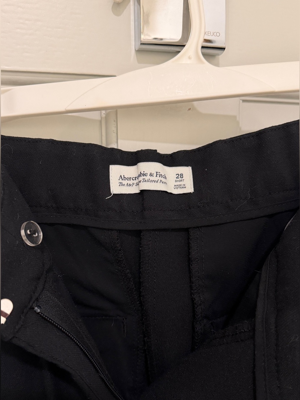 Abercrombie Sloan tailored high waisted pants size 28 short. - Picture 3 of 3